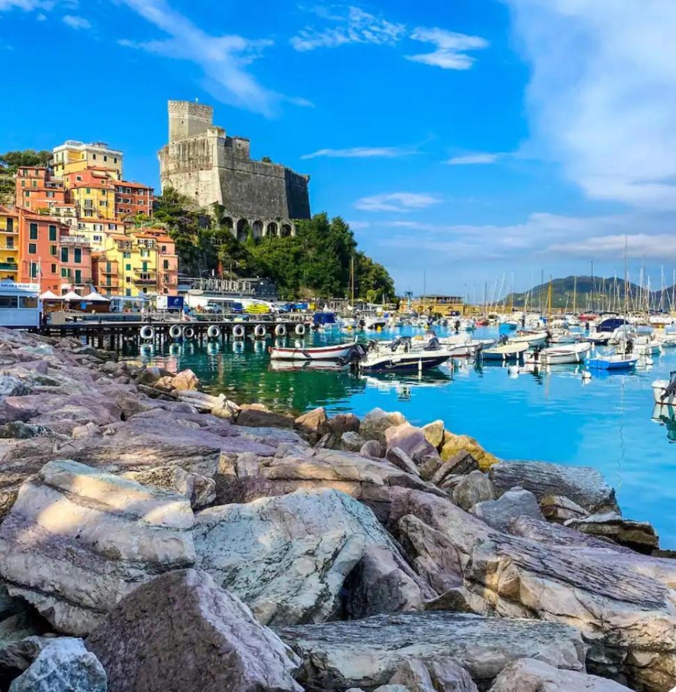 La Camera A Due Passi Dal Mare San Terenzo Exterior foto